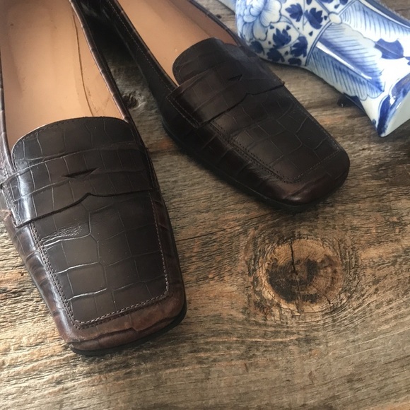 Harold's Brown Embossed Crocodile Loafers Size 8 - Picture 3 of 9